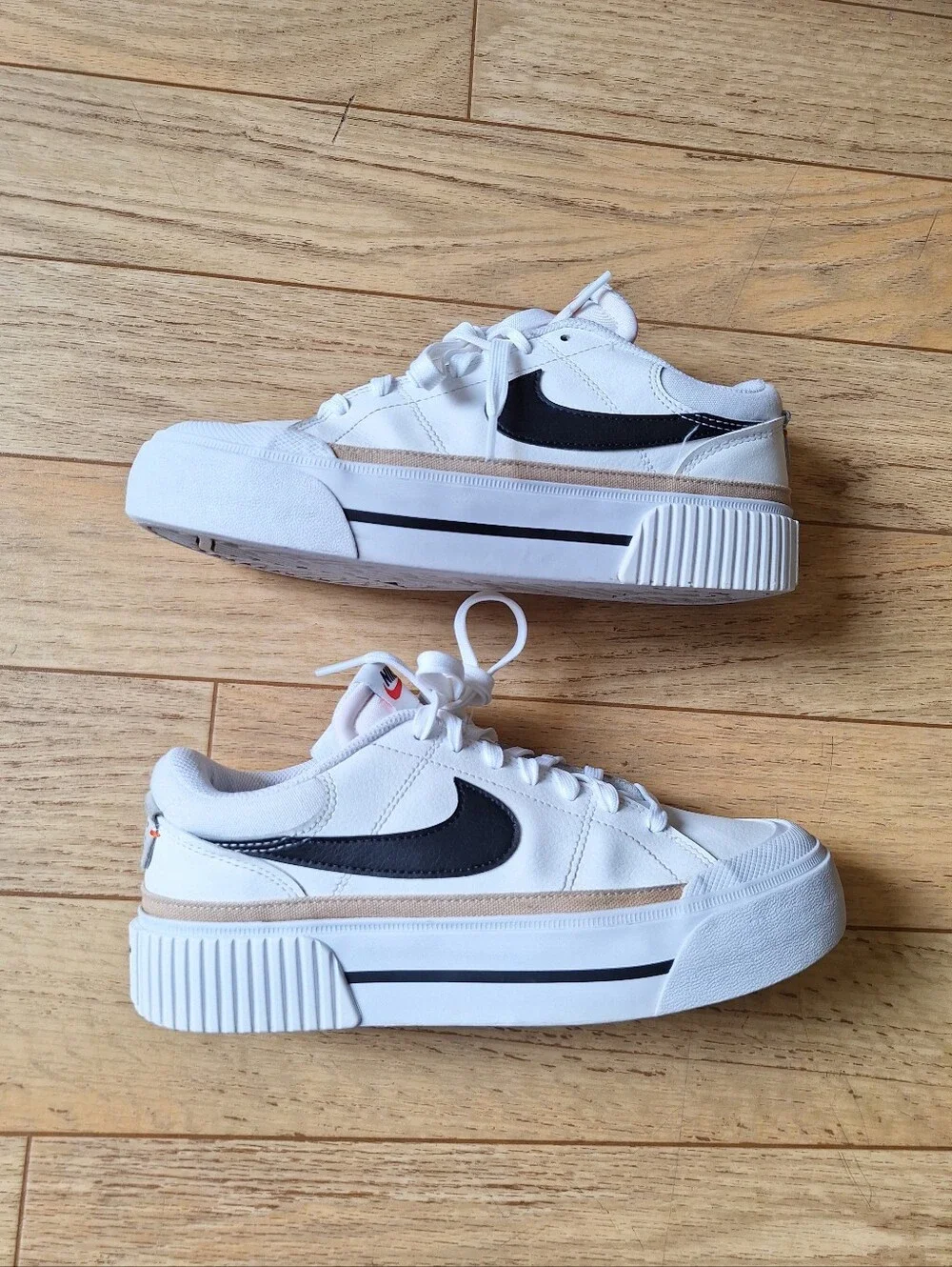 Nike Court Legacy Lift Women's White And Black Size 7.5
